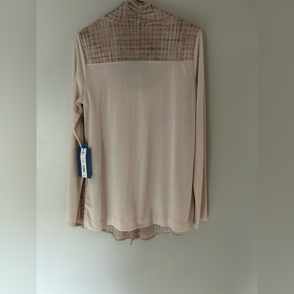 Simply Vera Vera Wang Women's Beige Double Layered Blouse Size M - Picture 2 of 7